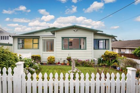 Photo of property in 22 Arawa Street, New Lynn, Auckland, 0600