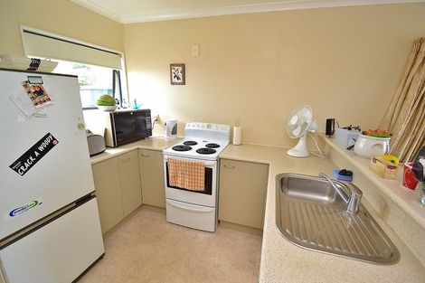 Photo of property in 13 Milich Terrace, Te Atatu South, Auckland, 0610