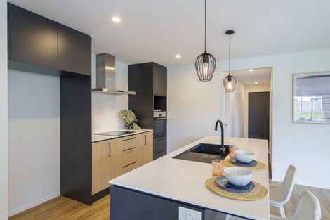 Photo of property in 16 Eileen Way, Rolleston, 7615