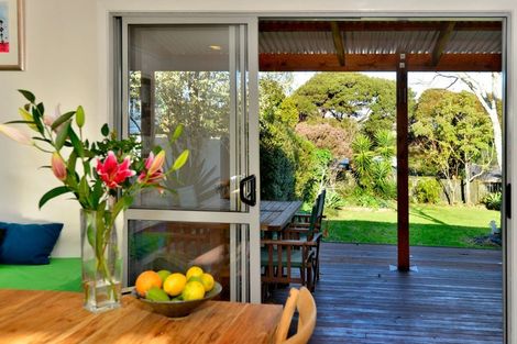 Photo of property in 36 Dakota Avenue, Beach Haven, Auckland, 0626