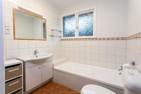 Photo of property in 18 Greenacres Street, Macandrew Bay, Dunedin, 9014
