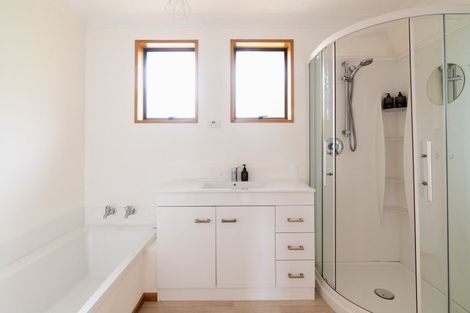 Photo of property in 4 Beverley Place, Waverley, Dunedin, 9013