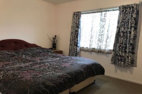 Photo of property in 3/28 Kelvin Road, Papakura, 2110