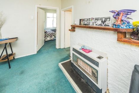 Photo of property in 17 Manuka Street, Castlecliff, Whanganui, 4501