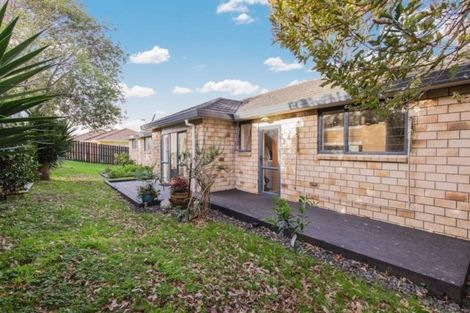 Photo of property in 5 Marblewood Grove, Pukekohe, 2120