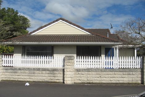 Photo of property in 54a Linton Street, West End, Palmerston North, 4410