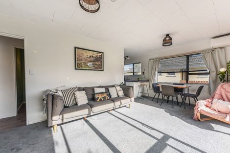 Photo of property in 2/42a Songer Street, Stoke, Nelson, 7011