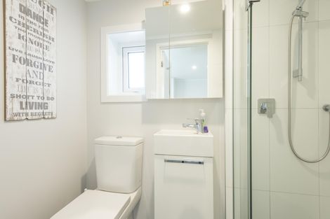 Photo of property in 3/175 Birkenhead Avenue, Birkenhead, Auckland, 0626