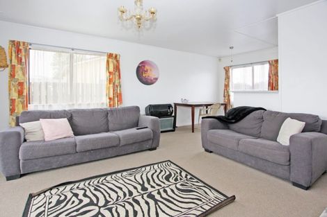 Photo of property in 45a Station Road, Takanini, 2112