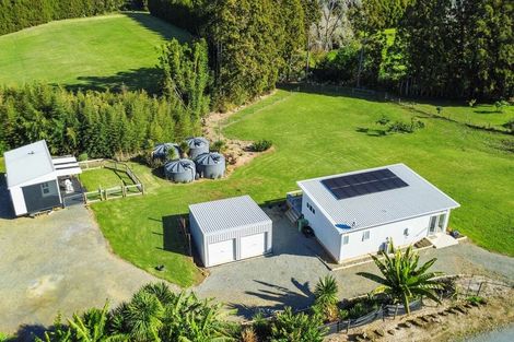 Photo of property in 76 Riddell Road, Kerikeri, 0230