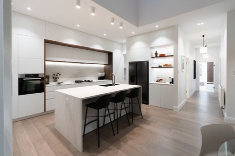 Photo of property in 23 Ferry Street, Seatoun, Wellington, 6022