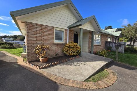 Photo of property in 45a Apple Terrace, Ranui, Porirua, 5024