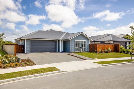 Photo of property in 66 Watkins Drive, Rangiora, 7400