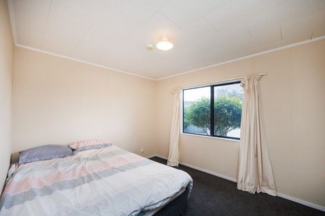 Photo of property in 28 Peppertree Glade, Kelvin Grove, Palmerston North, 4414