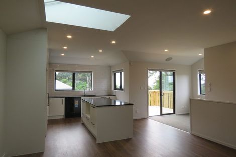 Photo of property in 191a Golf Road, Titirangi, Auckland, 0604