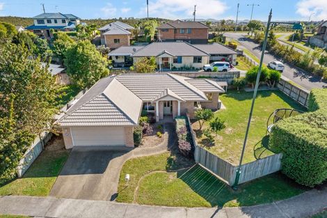 Photo of property in 2 Highbury Place, Nawton, Hamilton, 3200