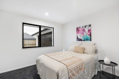 Photo of property in 36 Coach Way, Rolleston, 7614