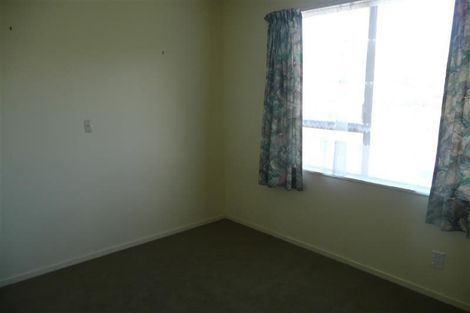Photo of property in 36 Percy Dyett Drive, Karori, Wellington, 6012