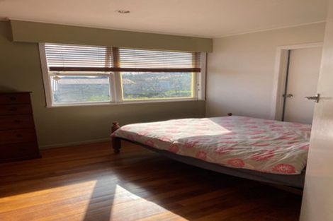 Photo of property in 140 Ti Rakau Drive, Pakuranga, Auckland, 2010