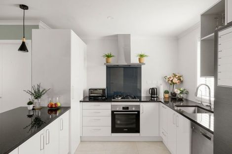 Photo of property in 2u2 Mila Paige Close, Glenview, Hamilton, 3206