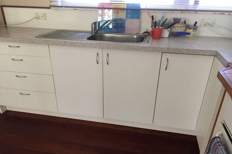 Photo of property in 13 Hinton Road, Taradale, Napier, 4112