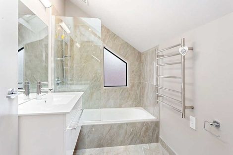 Photo of property in 2/164 Fitzgerald Avenue, Christchurch Central, Christchurch, 8011