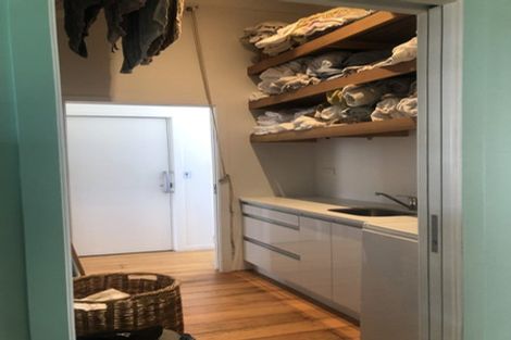 Photo of property in 3 Awanui Street, Birkenhead, Auckland, 0626