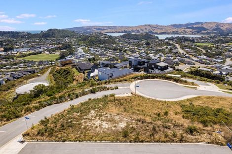 Photo of property in 1 Stunsail Lane, Whitby, Porirua, 5024