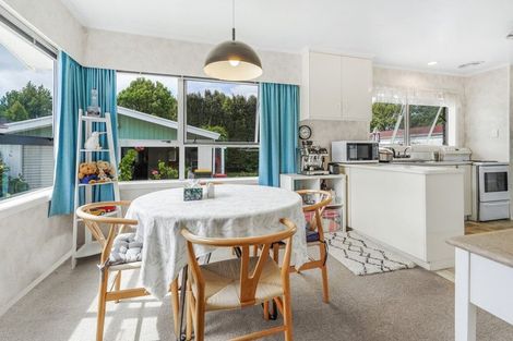 Photo of property in 33 De Vere Crescent, Chartwell, Hamilton, 3210