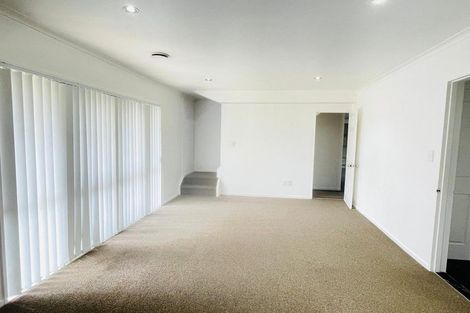 Photo of property in 108 Seaview Road, Glenfield, Auckland, 0629