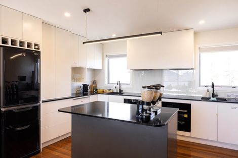 Photo of property in 6 Erebus Place, Lake Tekapo, 7999