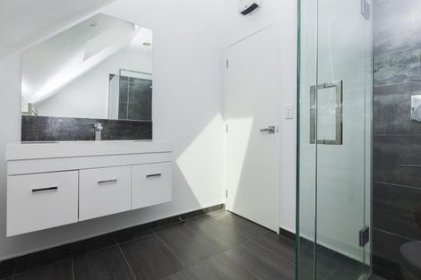 Photo of property in 1/237 Armagh Street, Christchurch Central, Christchurch, 8011