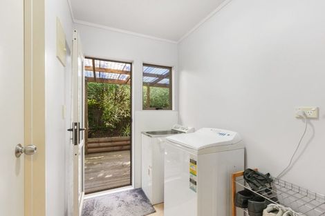 Photo of property in 43c Rawhiti Road, Manly, Whangaparaoa, 0930