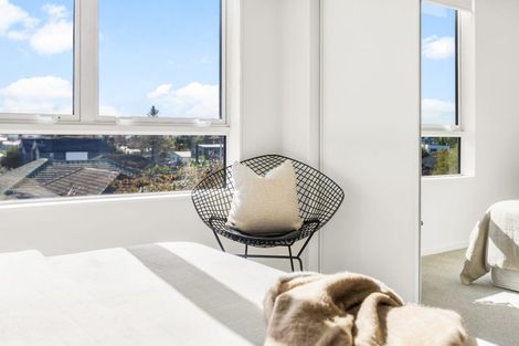 Photo of property in 11/2 Moor Avenue, Te Atatu Peninsula, Auckland, 0610