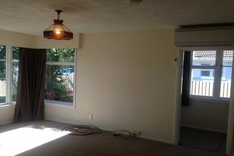 Photo of property in 12 Dickson Crescent, Hornby, Christchurch, 8042