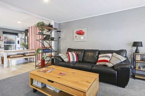 Photo of property in 140 Hay Street, Bromley, Christchurch, 8062