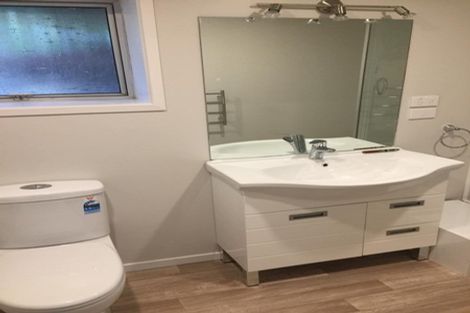 Photo of property in 6 Rakino Avenue, Manly, Whangaparaoa, 0930
