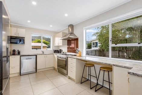 Photo of property in 15 Stockdale Street, Wainuiomata, Lower Hutt, 5014
