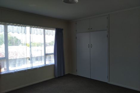 Photo of property in 2/50 Te Kanawa Crescent, Henderson, Auckland, 0610