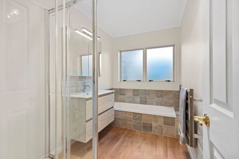 Photo of property in 36 Santa Barbara Drive, Papamoa Beach, Papamoa, 3118