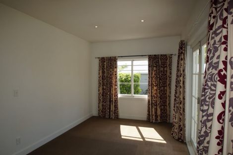 Photo of property in 105 Saint Martins Road, Saint Martins, Christchurch, 8022