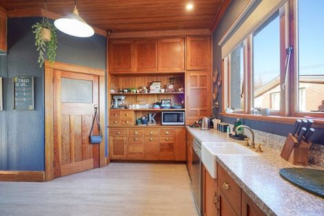 Photo of property in 1 Home Street, Winton, 9720