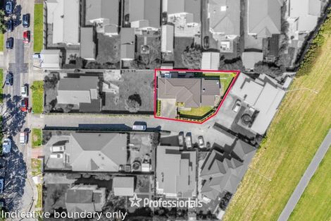 Photo of property in 8a Glen Iris Grove, Woburn, Lower Hutt, 5010