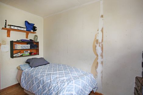 Photo of property in 5 Hooks Road, Manurewa, Auckland, 2102