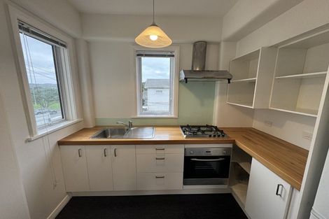 Photo of property in San Antonio Flats, 4/12 Kilbirnie Crescent, Kilbirnie, Wellington, 6022