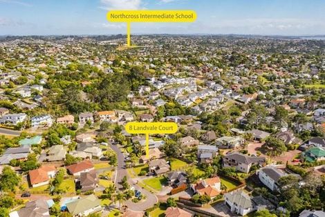 Photo of property in 8 Landvale Court, Browns Bay, Auckland, 0630