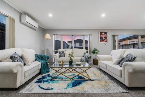 Photo of property in 6 Magnolia Place, Flat Bush, Auckland, 2016