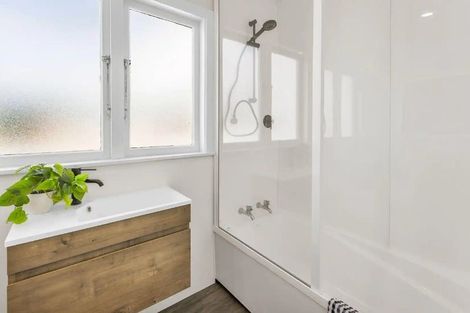 Photo of property in 2 Werrina Crescent, Mangakakahi, Rotorua, 3015