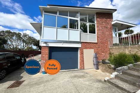 Photo of property in 203 Don Buck Road, Massey, Auckland, 0614