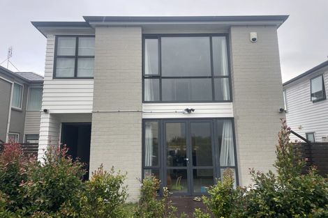 Photo of property in 10 Hopuni Way, Takanini, 2112
